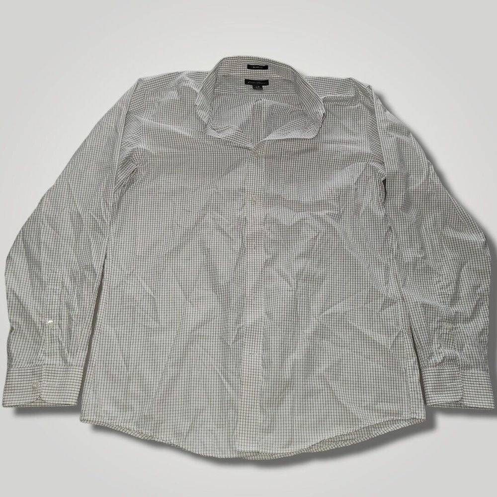 Eddie Bauer Button Up Shirt Mens Medium Long Sleeve White Grey Plaid Casual